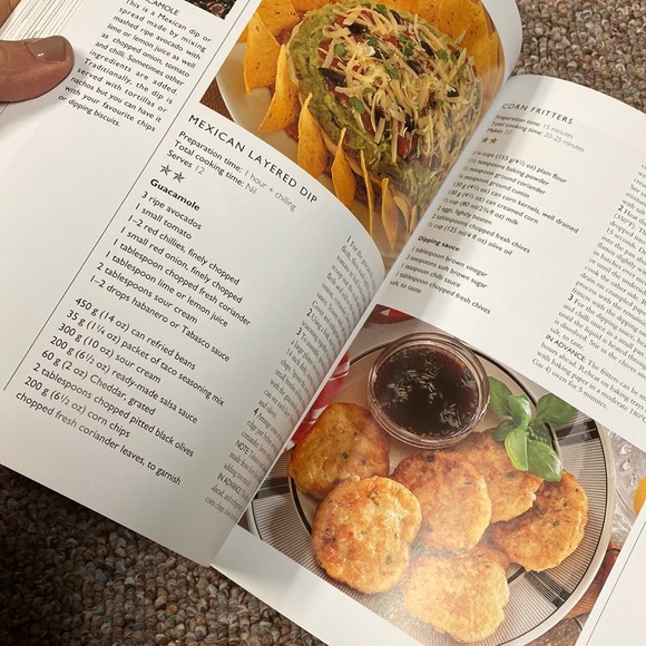 The Essential fingerfood cookbook by bay books - Picture 4 of 8
